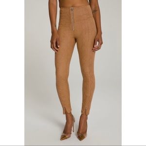 Good American The Boss Pant Skinny With Zips